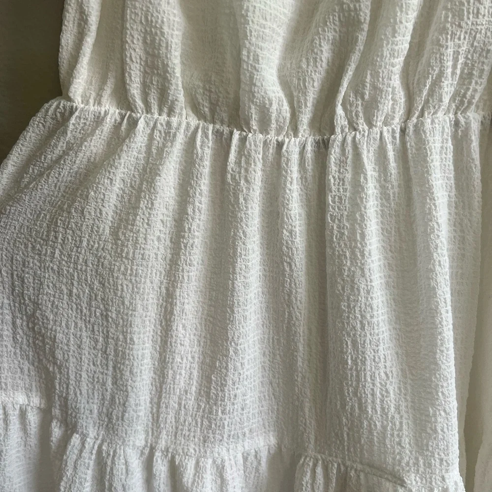 ASTR THE LABEL smocked tiered maxi dress Sz M - Picture 5 of 9